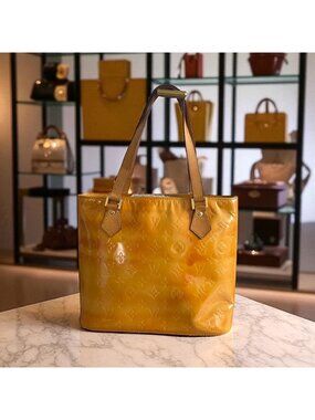 LOUIS VUITTON Monogram Vernis Houston Shoulder Tote Bag